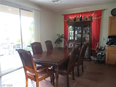1084 Maple Bend Court Dining Area