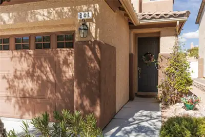 841 Purdy Lodge Street Entry