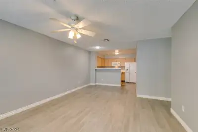 2117 Willowbury Drive D Living Room