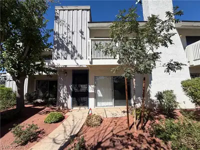 570 Willow Green Drive, Las Vegas