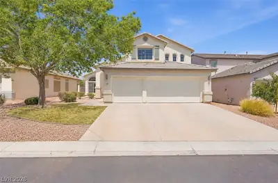 3854 Rugen Avenue Las Vegas, NV 89120