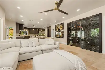 3125 Shadowleaf Court, Las Vegas, NV 89117 Living Room