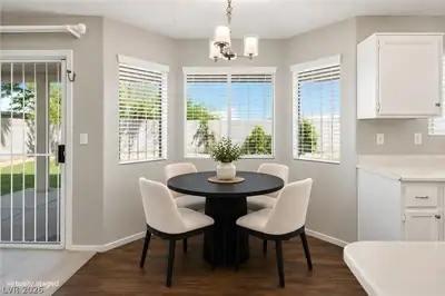 2514 Country Orchard Street Dining Area