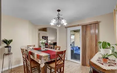 4210 Chicory Circle Dining Area