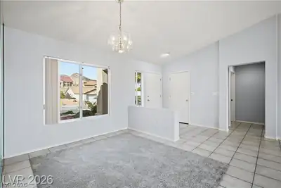 10713 Paradise Point Drive Dining Area