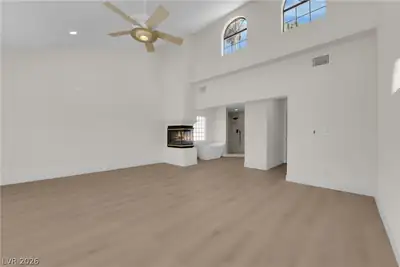 2880 Casey Drive Primary Bedroom