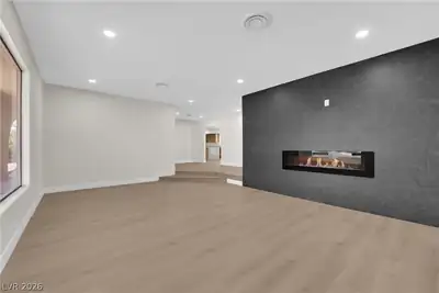 2880 Casey Drive Living Room