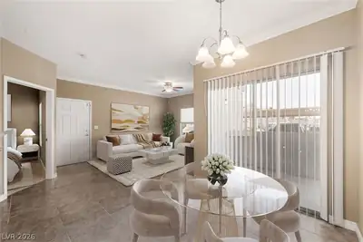 45 Maleena Mesa Street 1514 Dining Area