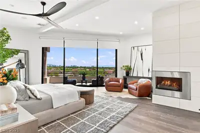 5078 Spanish Hills Drive Primary Bedroom