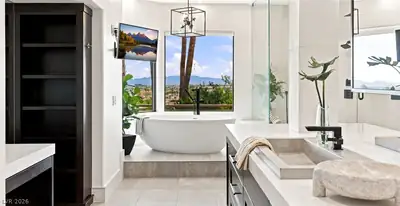 5078 Spanish Hills Drive Primary Bathroom