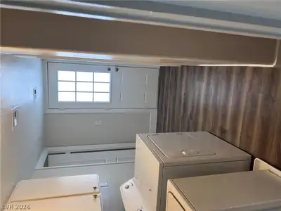 3490 Death Valley Drive Laundry