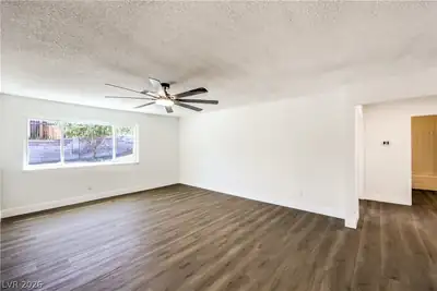 434 Scenic Drive Living Room