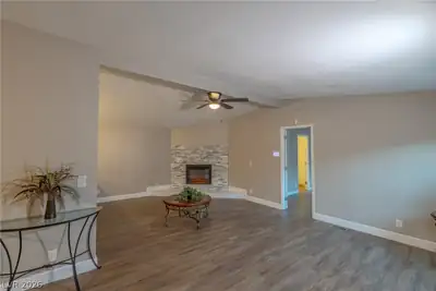 5676 Hobble Creek Drive Living Room