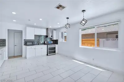 6017 Natures Drive Dining Area