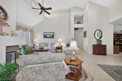 8157 Round Hills Circle Living Room