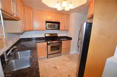 270 East Flamingo Road 136 Kitchen