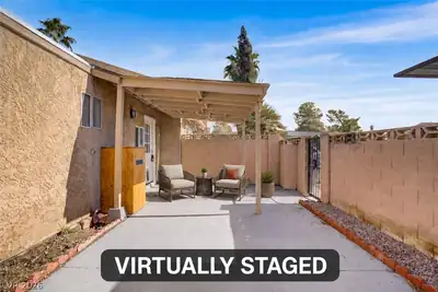 4274 Rollingstone Drive Patio