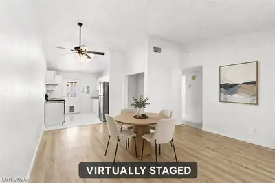 4274 Rollingstone Drive Dining Area