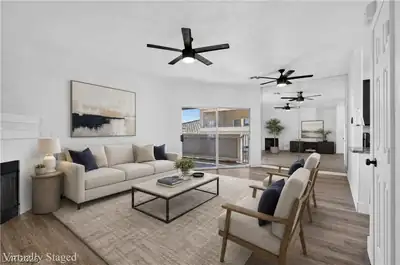 3250 Mystic Ridge Court Living Room