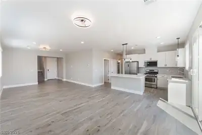 7604 Bandon Cliffs Street, North Las Vegas, NV 89084 Kitchen