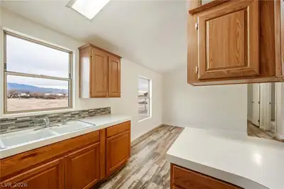 1340 West Bunarch Road Kitchen