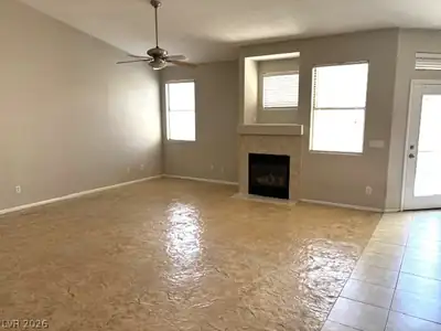 7545 Coral River Drive Living Room