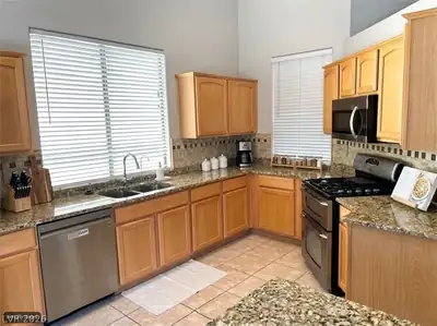7545 Coral River Drive Kitchen