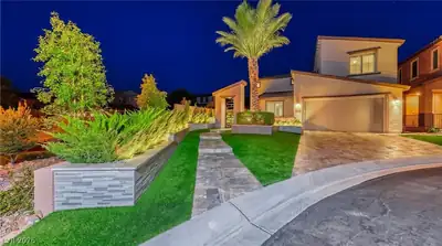 108 Verde Rosa Drive Front of Structure