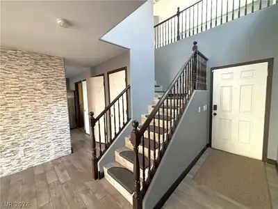 9954 Morpeth Street Entrance Foyer