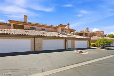 6913 Cobre Azul Avenue 201 Front of Structure
