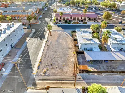 423 13th Street Lot