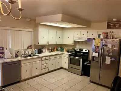 3533 Moraga Drive Kitchen