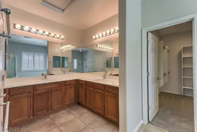 5419 Wesleyan Court Primary Bathroom