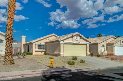 2120 Brassy Drive Las Vegas, NV 89142