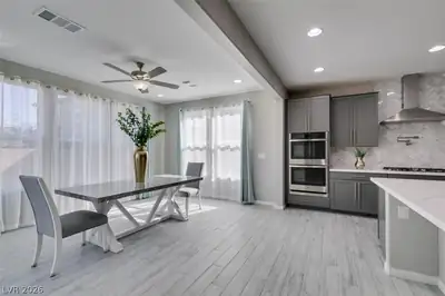70 Pikiariki Court Dining Area