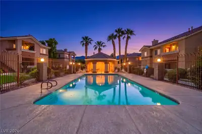 1050 East Cactus Avenue 2088 Pool