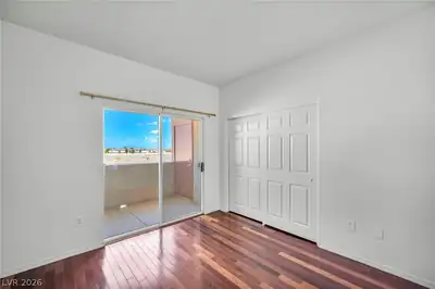1050 East Cactus Avenue 2088 Bedroom