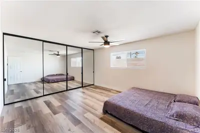 3313 El Camino Real Primary Bedroom
