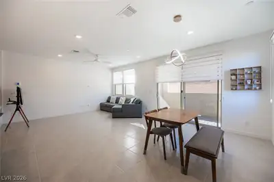 2545 Monolith Street Living Room