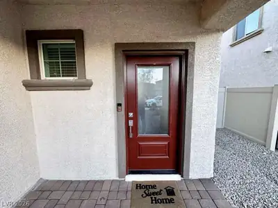 1647 Sandia Rock Avenue Entry
