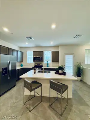 658 Anemone Lane Kitchen