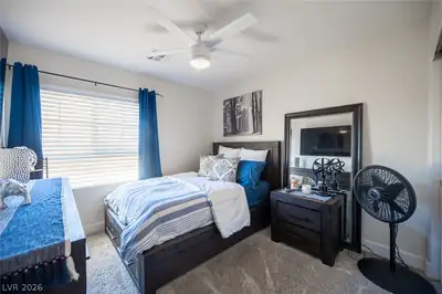 9912 Mills Reef Court Bedroom
