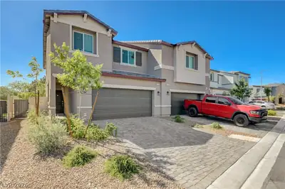 6545 Cinnamon Hazelnut Street 