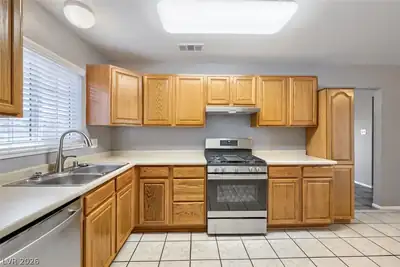 604 Bloomingfield Lane 