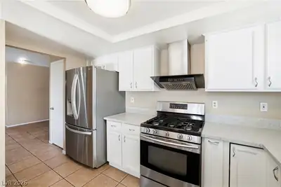 1865 Continental Avenue Kitchen