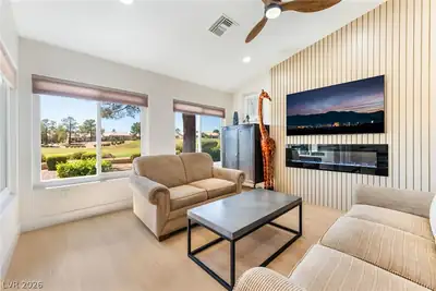 9369 Villa Ridge Drive Living Room