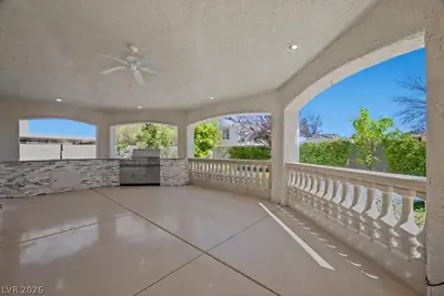 440 Baldur Run Street Patio