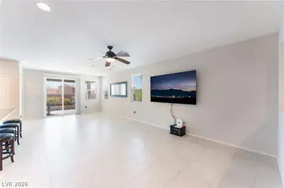 4369 Shady River Avenue Living Room
