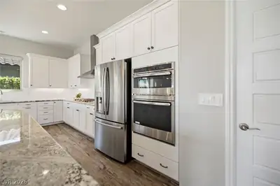 6312 Lautman Ridge Court Kitchen