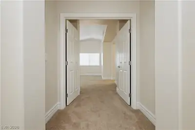 178 Castle Course Avenue Primary Bedroom